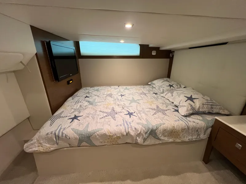 Slide: The Image of Cruisers 39 Express Coupe 2017 - 63