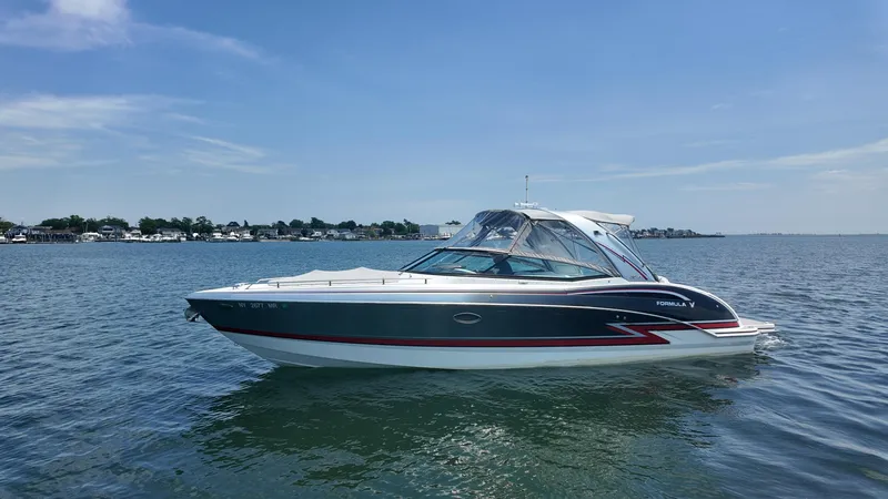 Slide: The Image of Formula Bowrider 310 2018 - 1