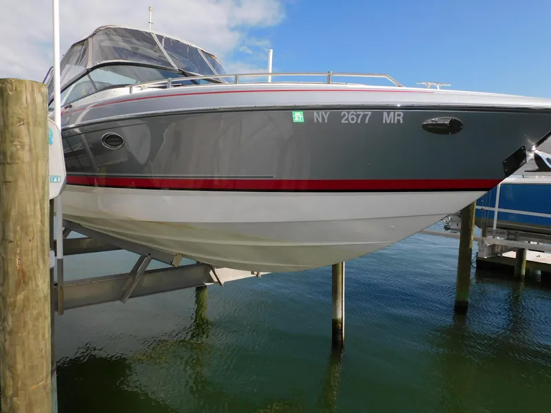 Slide: The Image of Formula Bowrider 310 2018 - 10