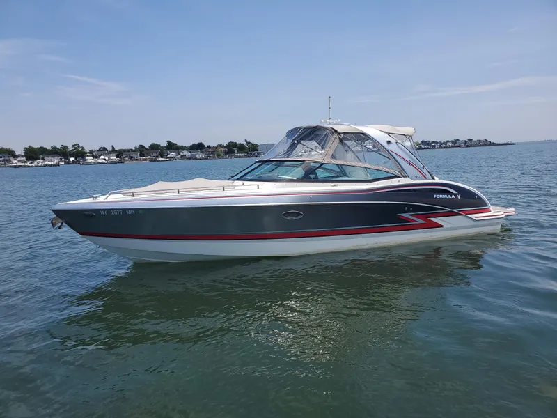 Slide: The Image of Formula Bowrider 310 2018 - 2