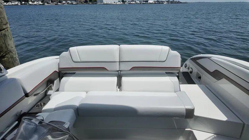 Slide: The Image of Formula Bowrider 310 2018 - 32