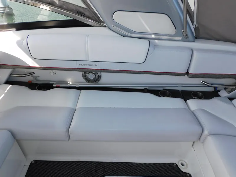 Slide: The Image of Formula Bowrider 310 2018 - 40