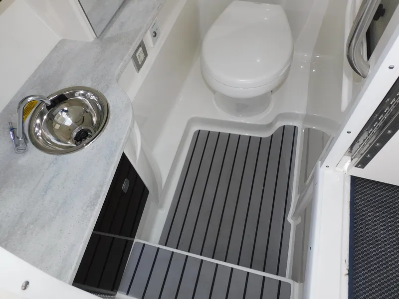 Slide: The Image of Formula Bowrider 310 2018 - 65