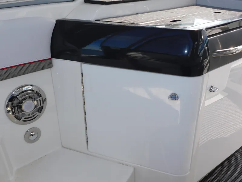 Slide: The Image of Formula Bowrider 310 2018 - 73