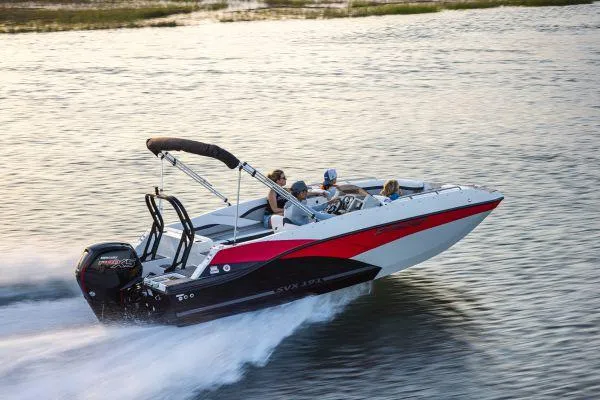 Slide: The Image of Simrad navigation system on 2025 Starcraft SVX 191 OB boat dashboard. - 9