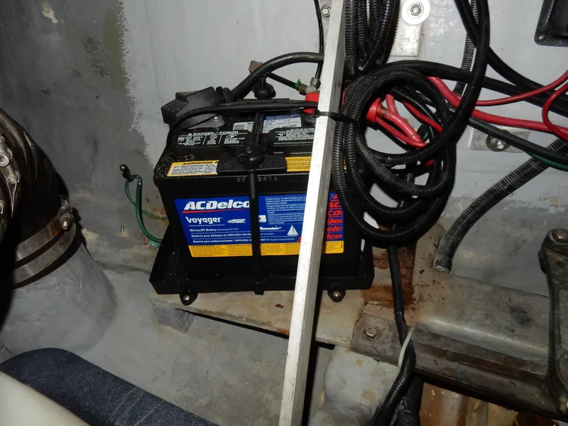 Slide: The Image of Sea Ray 450 Sundancer 1997 - 52