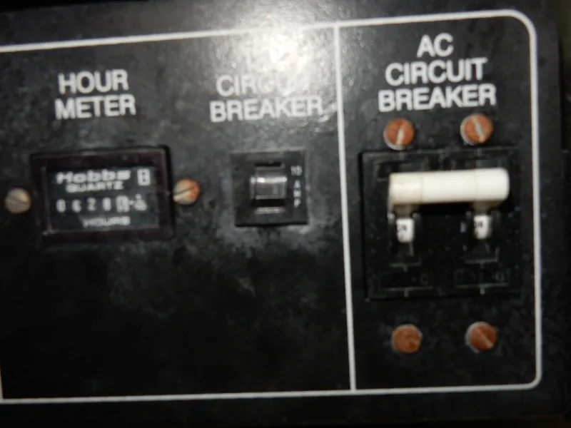 Slide: The Image of Sea Ray 450 Sundancer 1997 - 56