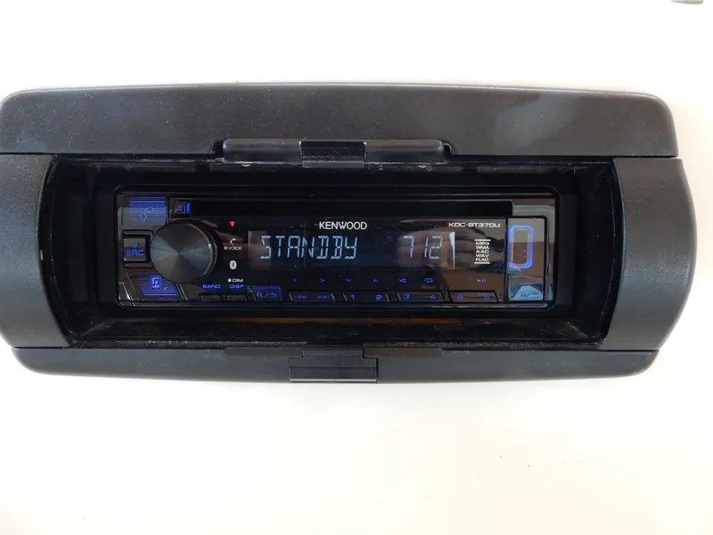 Slide: The Image of Sea Ray 450 Sundancer 1997 - 59