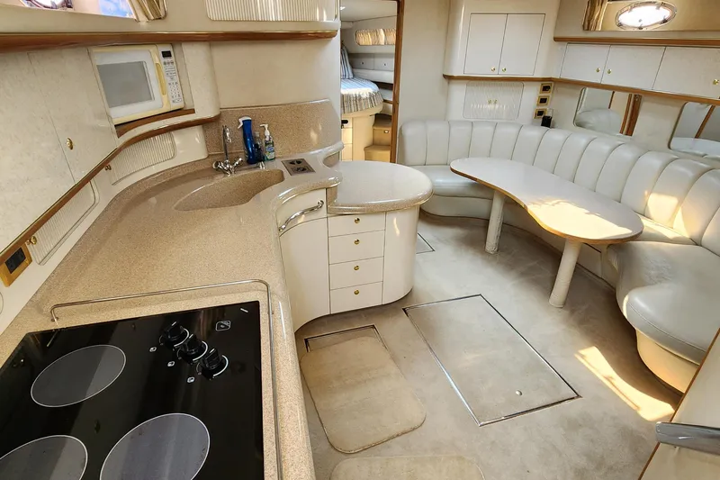 Slide: The Image of Sea Ray 450 Sundancer 1997 - 74