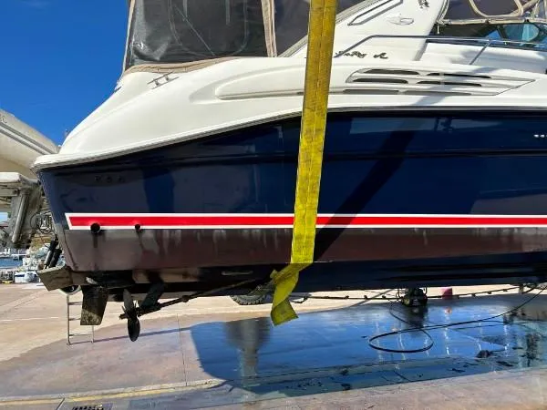 Slide: The Image of Sea Ray 450 Sundancer 1997 - 80