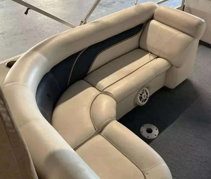 Slide: The Image of Premier RE 250 2T 2006 - 17