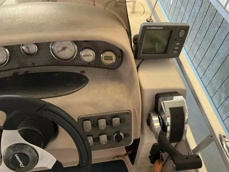 Slide: The Image of Premier RE 250 2T 2006 - 20