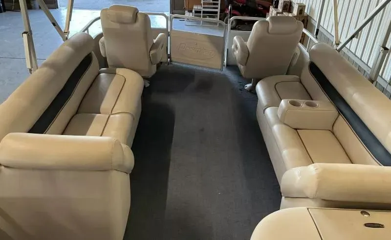 Slide: The Image of Premier RE 250 2T 2006 - 21