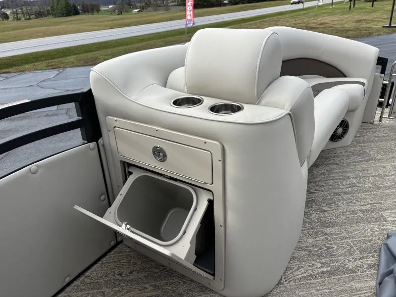 Slide: The Image of JC Neptoon 23 TT Sport 2025 - 17