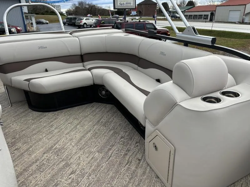 Slide: The Image of JC Neptoon 23 TT Sport 2025 - 18