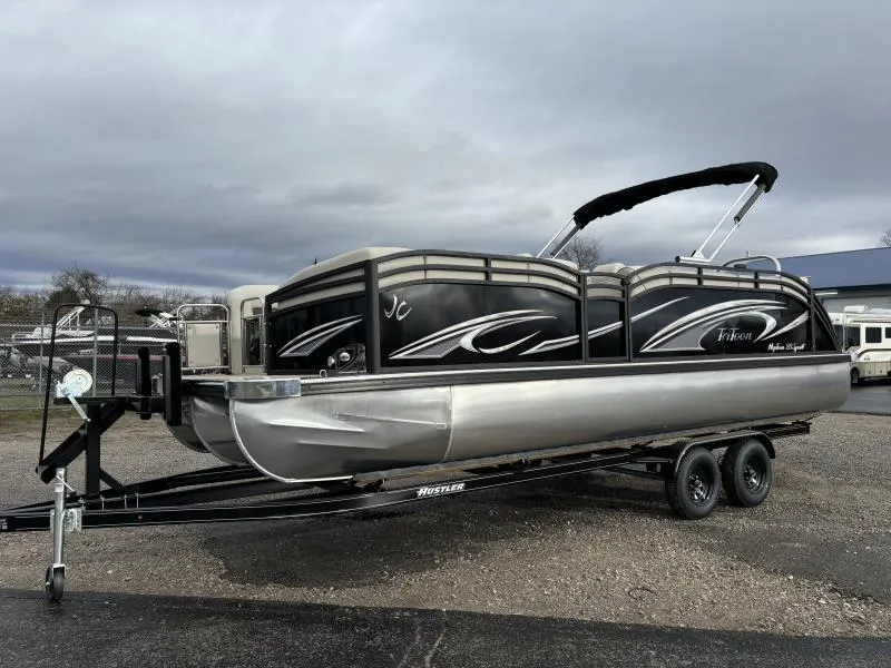 Slide: The Image of JC Neptoon 23 TT Sport 2025 - 2