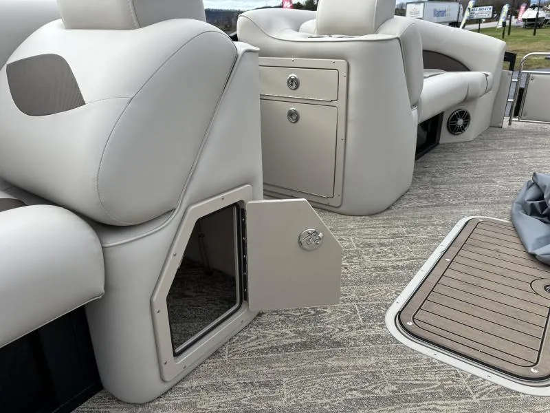 Slide: The Image of JC Neptoon 23 TT Sport 2025 - 20