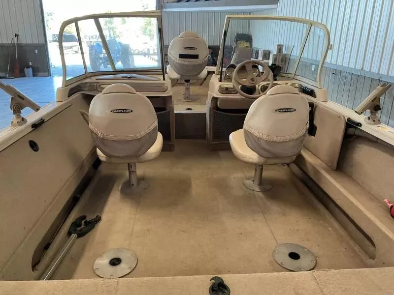 Slide: The Image of Crestliner Super Hawk 1800 2002 - 13