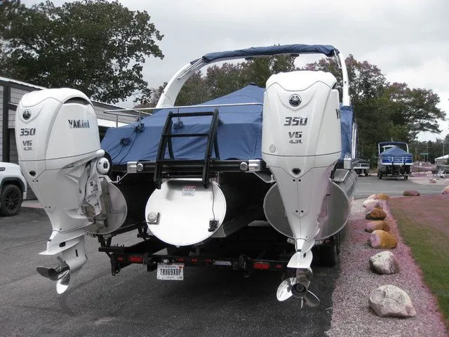 Slide: The Image of Bennington 27 QXSBWA X2 2024 - 11