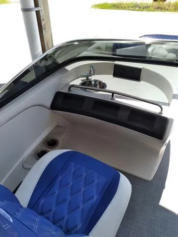 Slide: The Image of Bennington 27 QXSBWA X2 2024 - 6