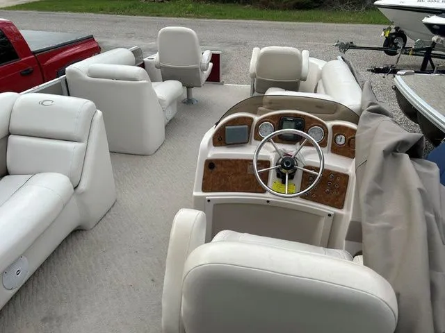 Slide: The Image of Crest 23 CLASSIC XR 2011 - 2