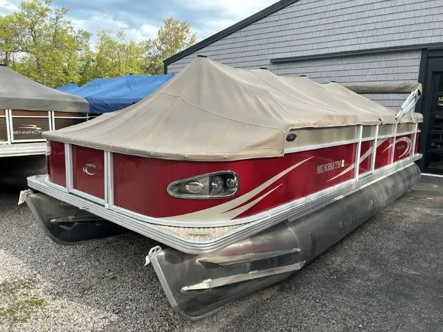 Slide: The Image of Crest 23 CLASSIC XR 2011 - 5