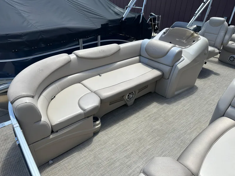 Slide: The Image of Luxurious seating on 2018 Avalon Catalina Cruise 25' pontoon boat, featuring plush upholstery. - 5