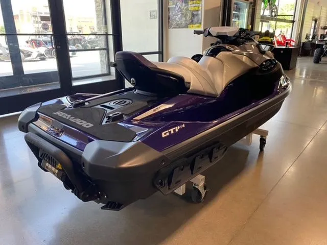 Slide: The Image of Sea-Doo GTI 2025 - 8