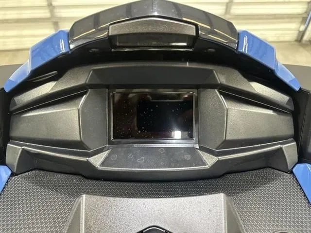 Slide: The Image of Yamaha VX Cruiser HO 2025 - 11