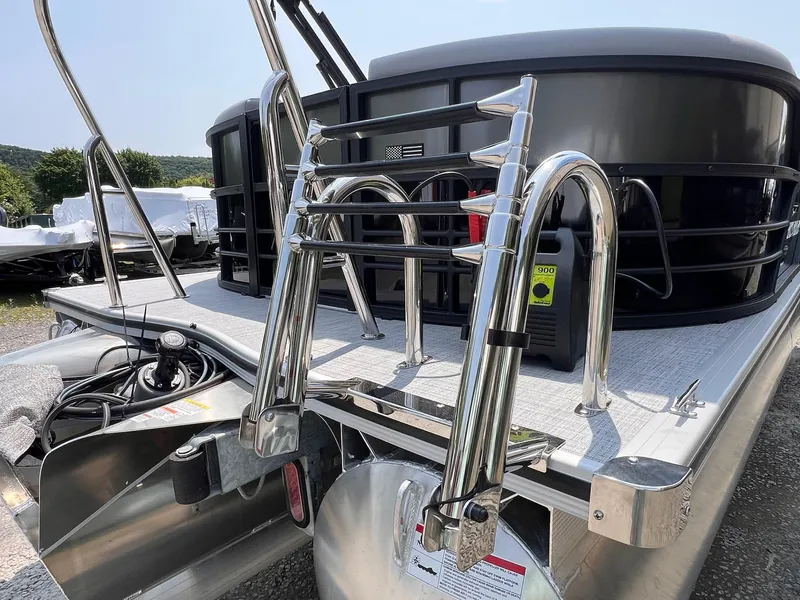 Slide: The Image of Berkshire CTS Series 22RFX CTS 2025 - 10