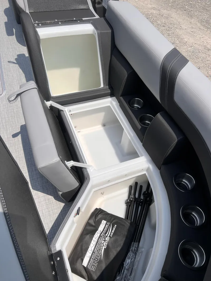 Slide: The Image of Berkshire CTS Series 22RFX CTS 2025 - 21