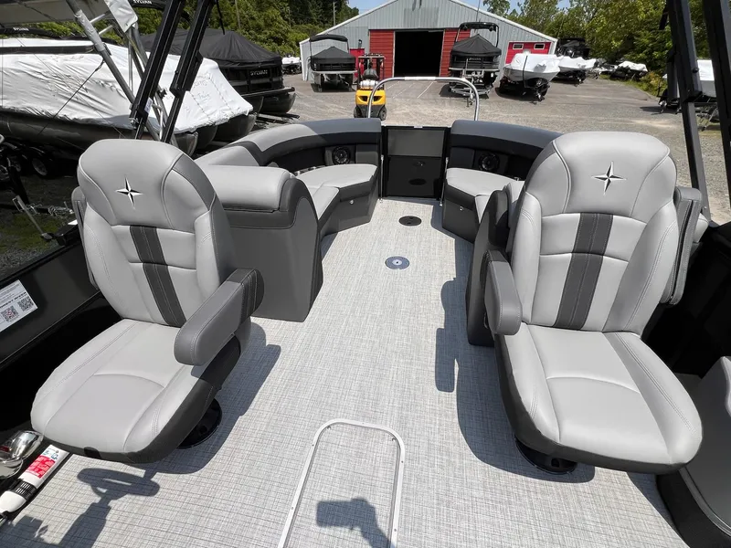 Slide: The Image of Berkshire CTS Series 22RFX CTS 2025 - 23