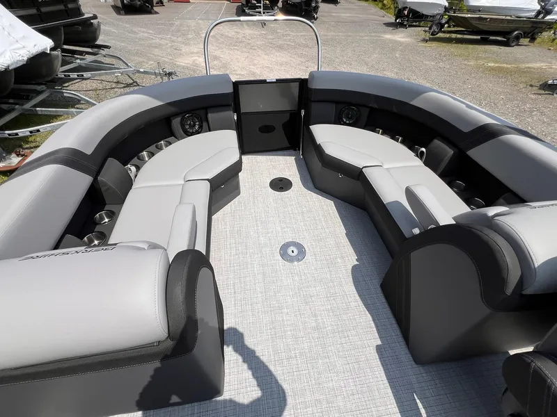 Slide: The Image of Berkshire CTS Series 22RFX CTS 2025 - 37