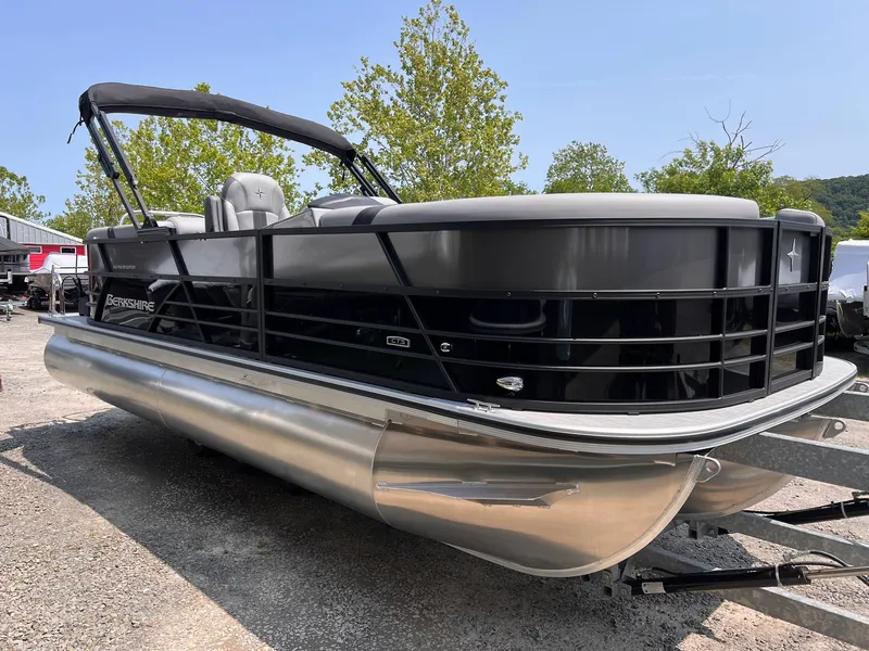 Slide: The Image of Berkshire CTS Series 22RFX CTS 2025 - 4