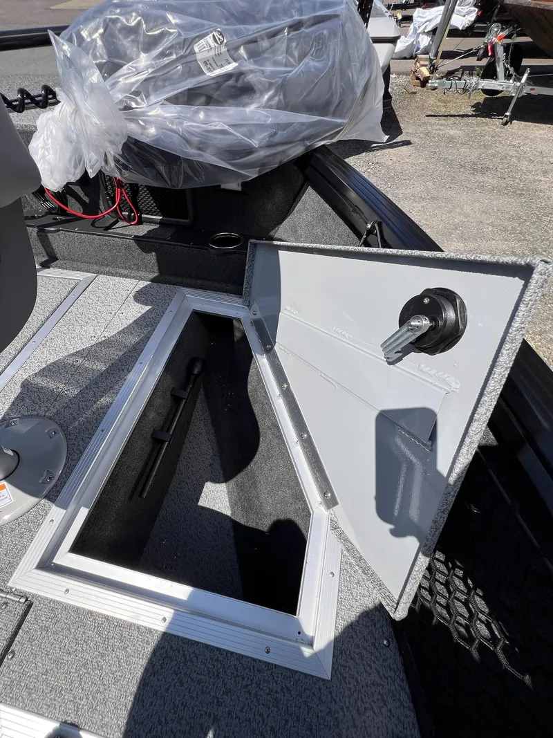 Slide: The Image of Starweld Flex Pro 17DC 2025 - 7