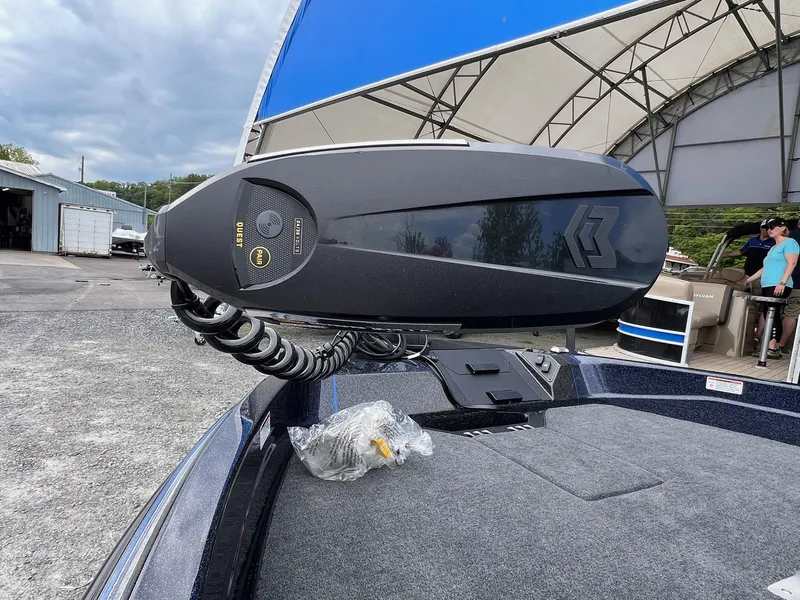 Slide: The Image of Skeeter WXR2260 2025 - 16