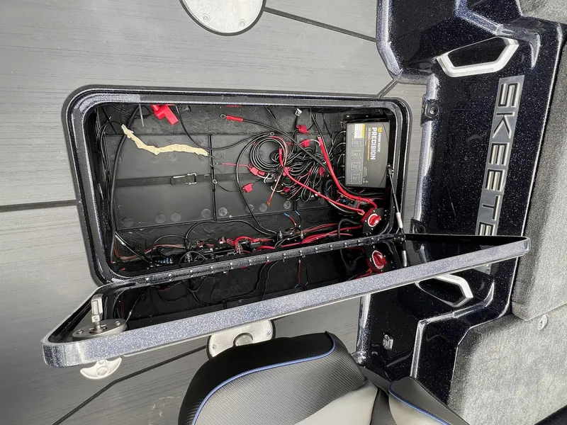 Slide: The Image of Skeeter WXR2260 2025 - 22