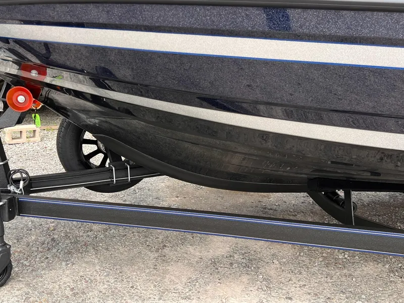 Slide: The Image of Skeeter WXR2260 2025 - 26