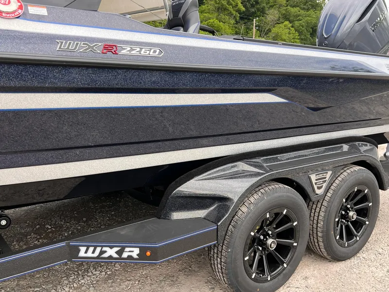 Slide: The Image of Skeeter WXR2260 2025 - 46