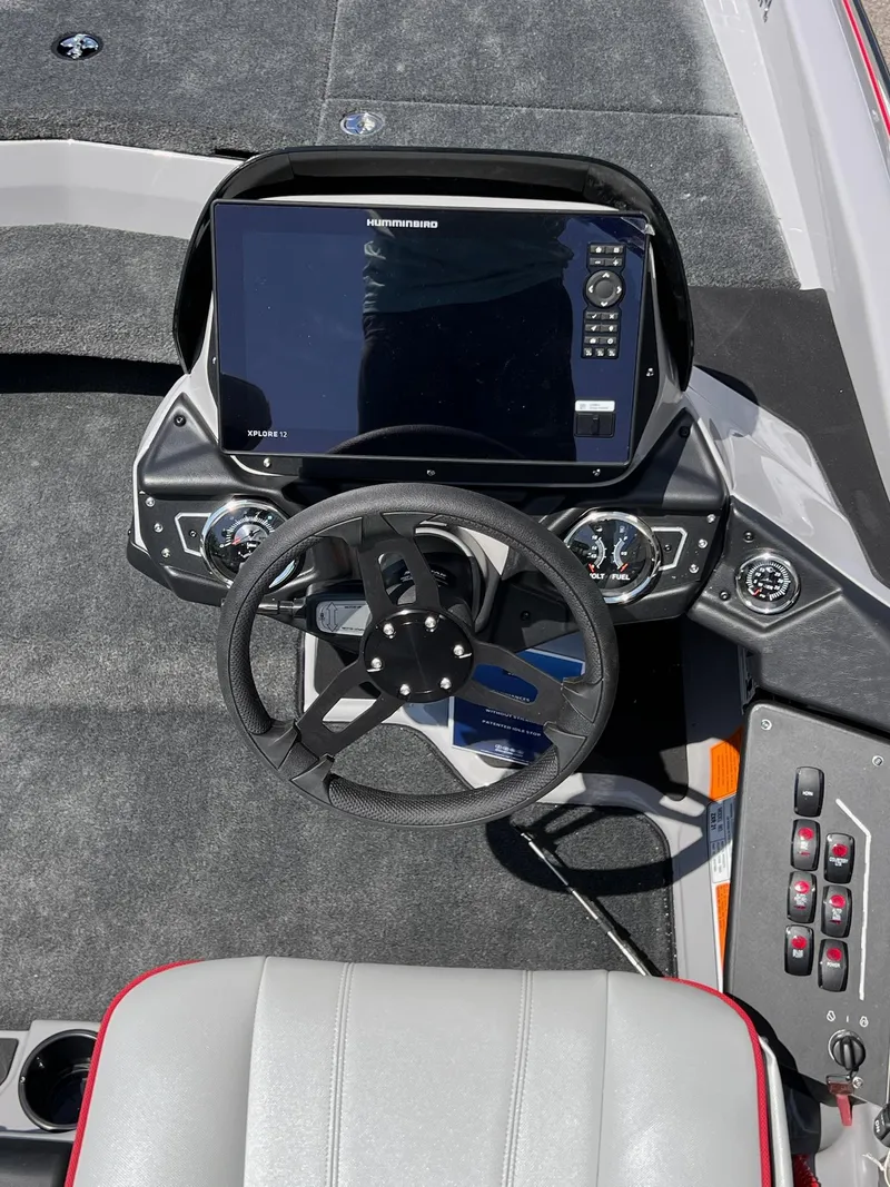 Slide: The Image of Skeeter ZXR21 2025 - 18