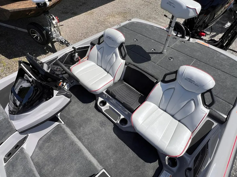 Slide: The Image of Skeeter ZXR21 2025 - 26