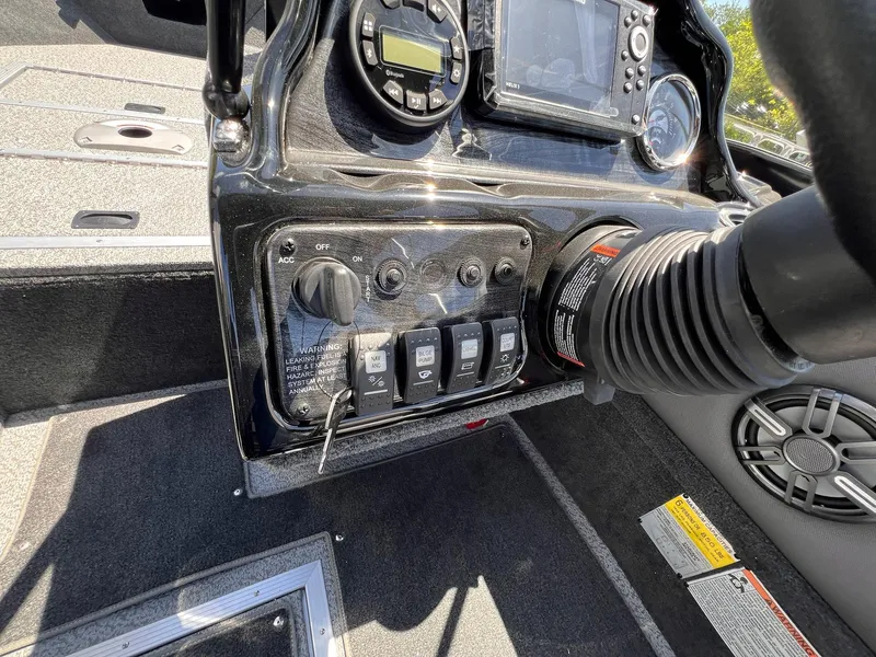 Slide: The Image of Starweld Fusion Pro 18 DC 2025 - 23