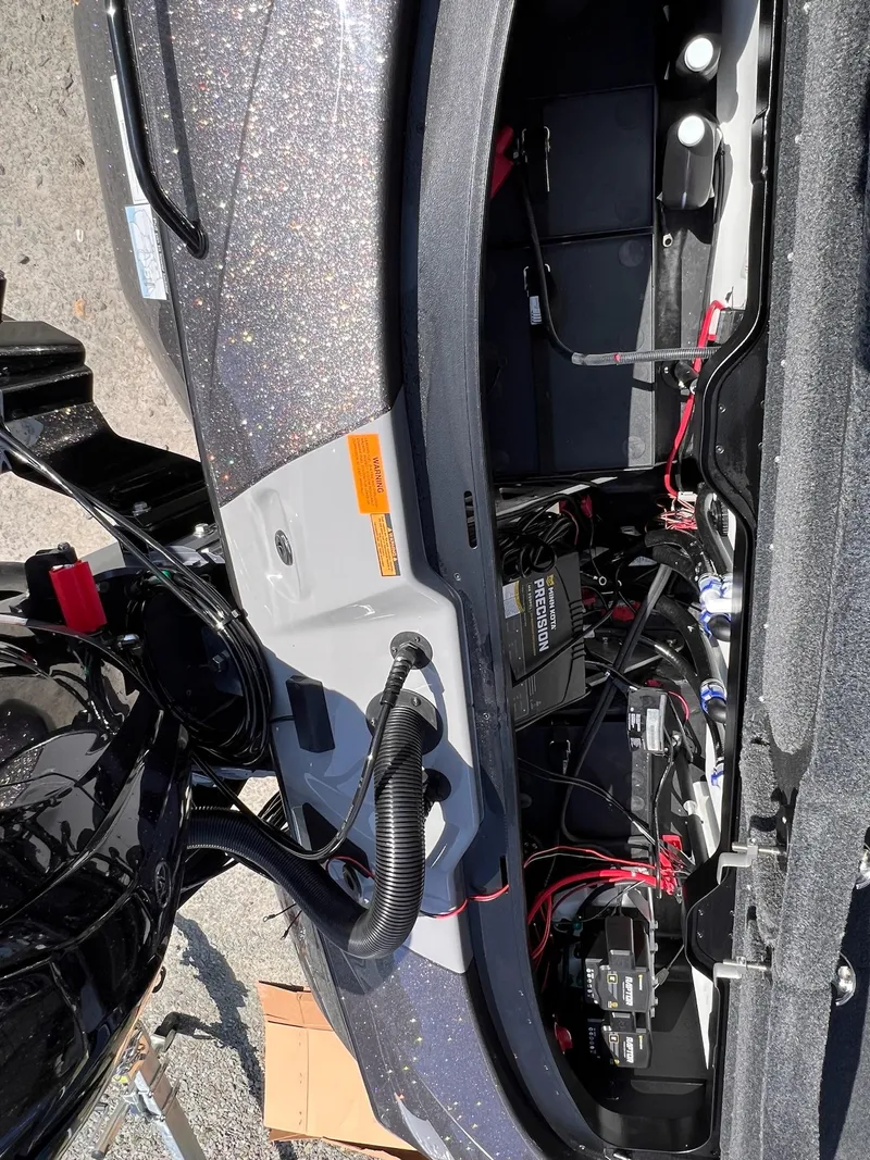 Slide: The Image of Skeeter ZXR21 2025 - 11