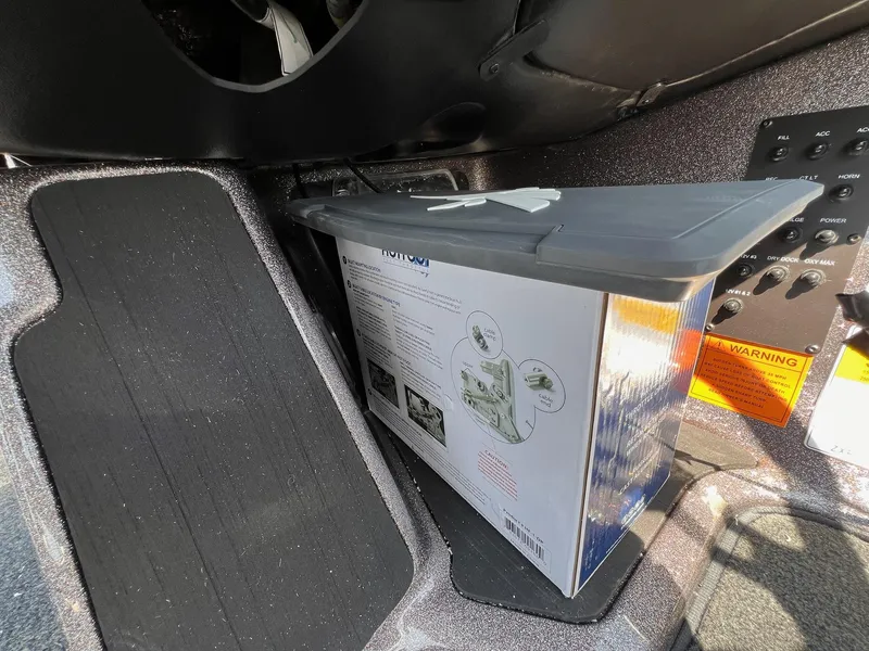 Slide: The Image of Skeeter ZXR21 2025 - 37