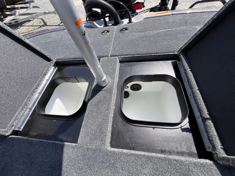 Slide: The Image of Skeeter ZXR21 2025 - 4