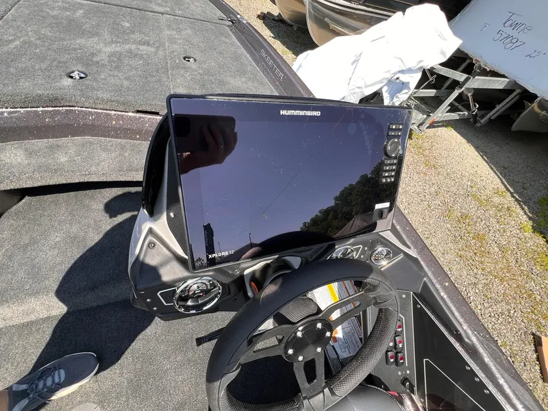 Slide: The Image of Skeeter ZXR21 2025 - 40