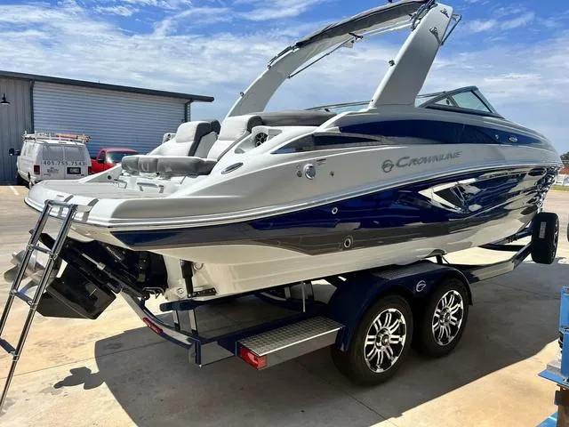 Slide: The Image of Crownline Boats 270 SS 2024 - 18