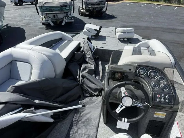 Slide: The Image of Lowe Sport Deck 224 2025 - 12