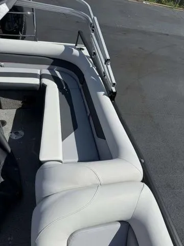 Slide: The Image of Lowe Sport Deck 224 2025 - 5