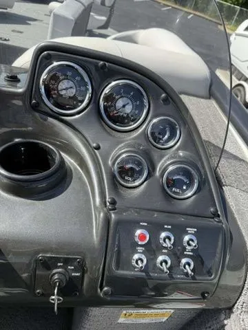 Slide: The Image of Lowe Sport Deck 224 2025 - 9